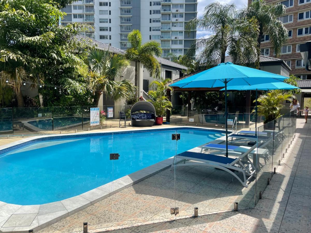 Burleigh Palms Holiday Apartments Gold Coast Eksteriør billede