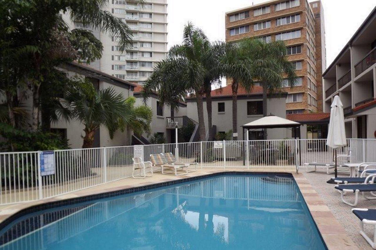 Burleigh Palms Holiday Apartments Gold Coast Eksteriør billede