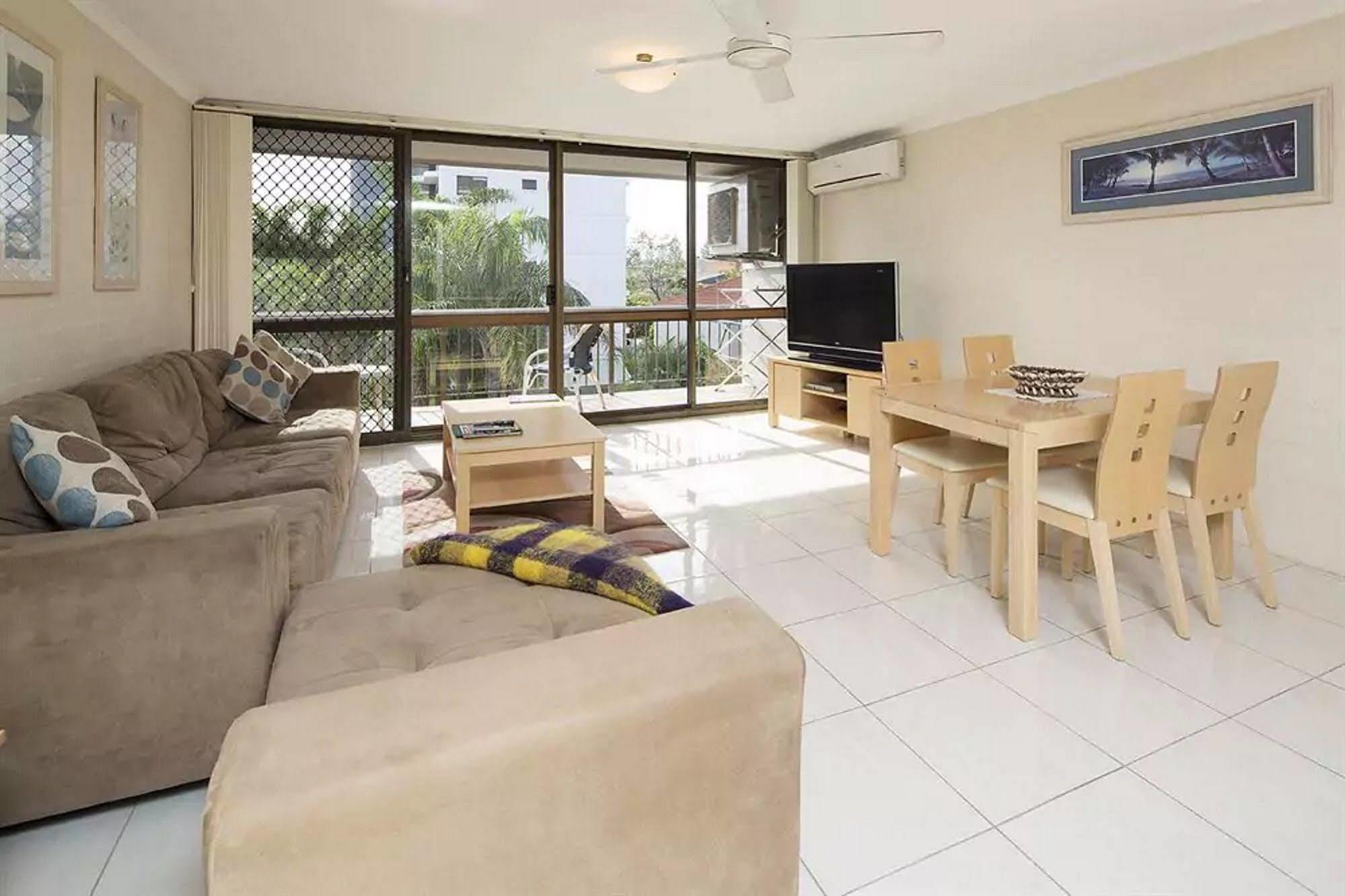 Burleigh Palms Holiday Apartments Gold Coast Eksteriør billede